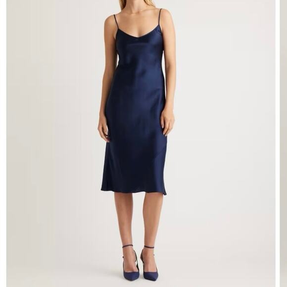 Quince 100% Washable Silk Slip Dress Navy Size XS Quiet Luxury Old Money Minimal - Picture 1 of 10